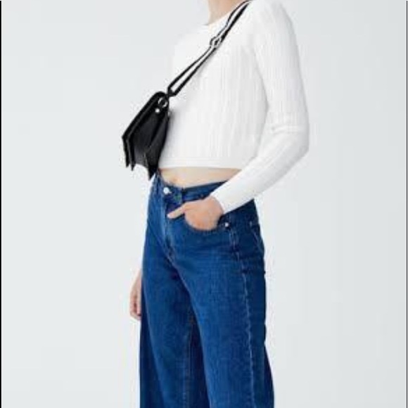 Pull & Bear, size EU M, white open cable knit cropped sweater - Picture 3 of 3